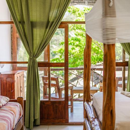 Lobo Hostel - Rurrenabaque (Adults Only) المظهر الخارجي الصورة